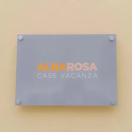 Semesterbostad Albarosa *